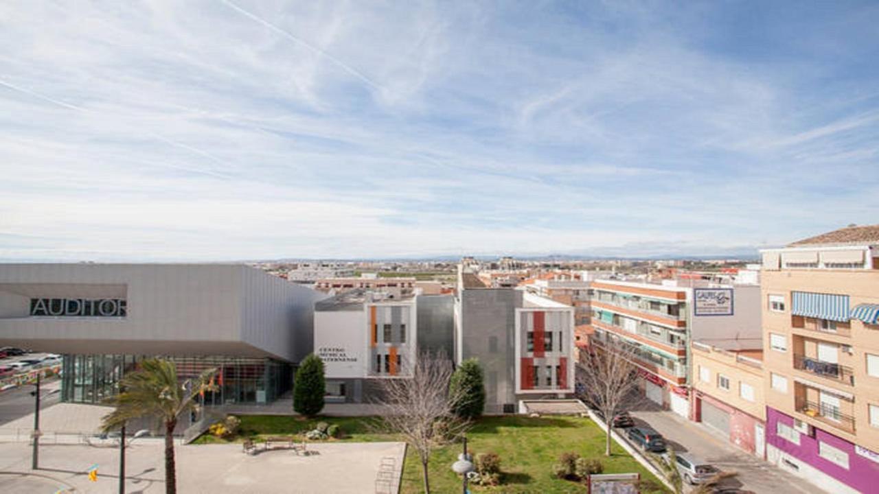 Casa Serra - Paterna - Apartamento Alquila 3 Habitaciones Con Garaje Exterior foto