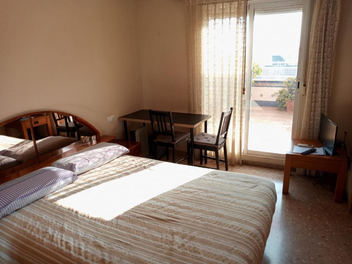 Casa Serra - Paterna - Apartamento Alquila 3 Habitaciones Con Garaje Exterior foto